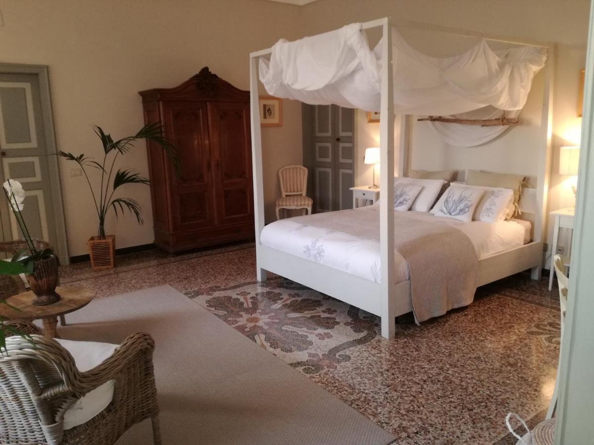 Valéry Guest House Genova Esterno foto